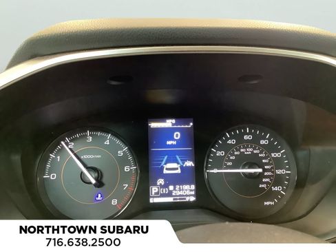 Used 2020 Subaru Crosstrek 2.0i Premium AWD/4WD image 7