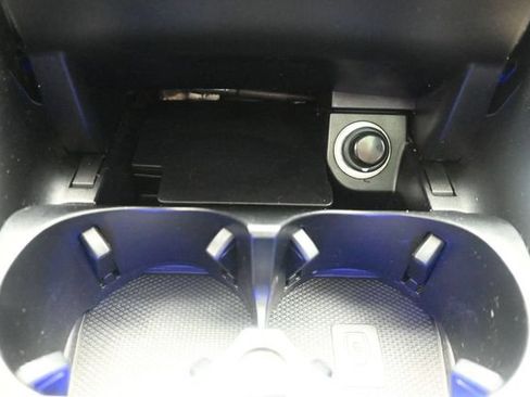 Used 2020 Mercedes-Benz C 300 Sedan image 31