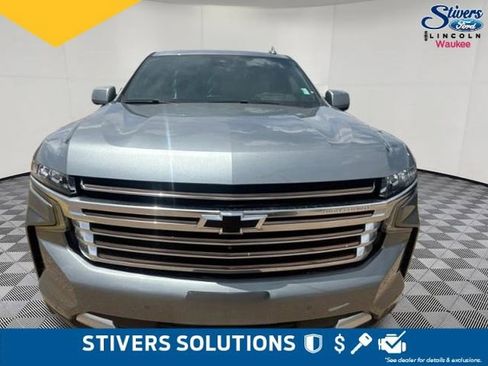 Used 2024 Chevrolet Tahoe High Country AWD/4WD image 4