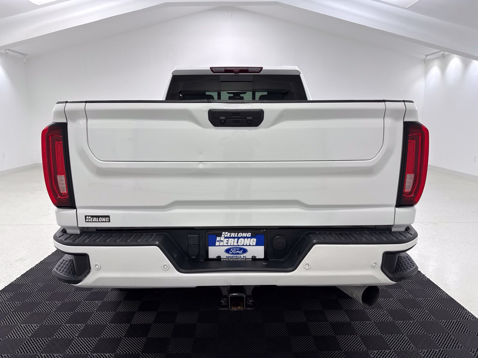 Used 2023 GMC Sierra 2500 AT4 w/ AT4 Preferred Package AWD/4WD image 6