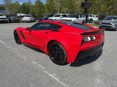 Used 2019 Chevrolet Corvette Z06 image 3