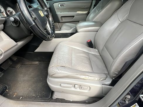 Used 2010 Honda Pilot EX-L image 16