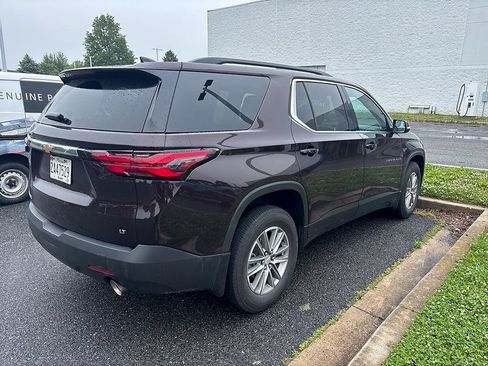 Used 2023 Chevrolet Traverse LT FWD image 9