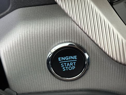New 2026 Ford Explorer Active RWD image 25
