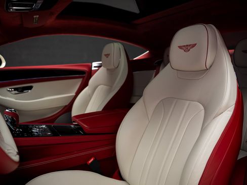 Used 2023 Bentley Continental GT Azure AWD/4WD image 61