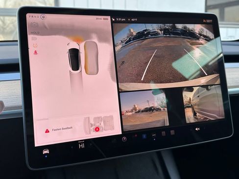 Used 2022 Tesla Model 3 Performance image 41