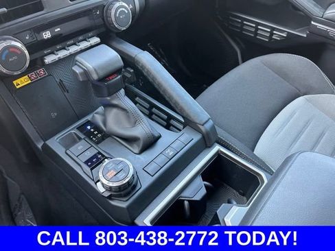 Used 2025 Toyota 4Runner TRD Off-Road AWD/4WD image 24
