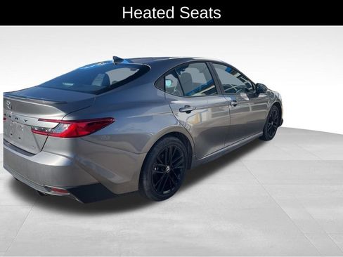 Used 2026 Toyota Camry SE w/ Convenience Package FWD image 8