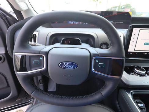 New 2026 Ford Expedition Active RWD image 20