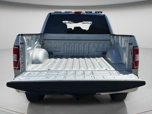 Used 2018 Ford F150 XLT AWD/4WD image 12