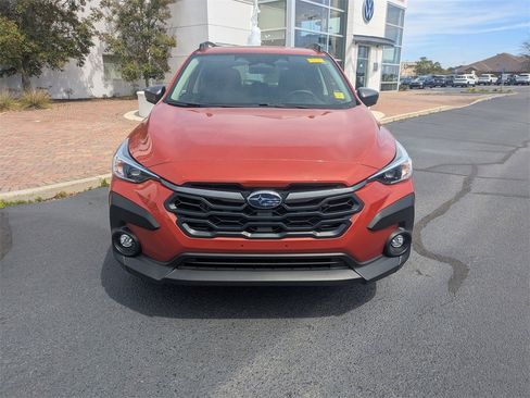 Used 2024 Subaru Crosstrek 2.0i Premium image 10