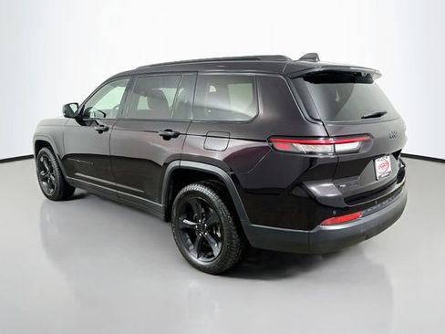 Used 2023 Jeep Grand Cherokee L Limited w/ Luxury Tech Group II AWD/4WD image 21