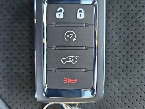 New 2026 Jeep Grand Cherokee Laredo image 31