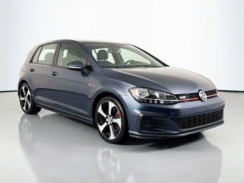 Used 2018 Volkswagen GTI S image 3