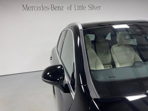 Certified 2024 Mercedes-Benz GLC 300 4MATIC image 12