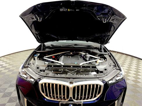 Certified 2024 BMW X5 xDrive40i w/ Premium Package image 32