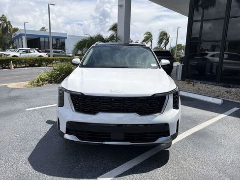Used 2026 Kia Sorento S w/ S Panoramic Sunroof Package FWD image 3