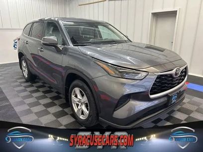 Used 2023 Toyota Highlander L