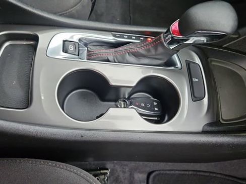 Used 2023 Chevrolet Malibu RS image 14