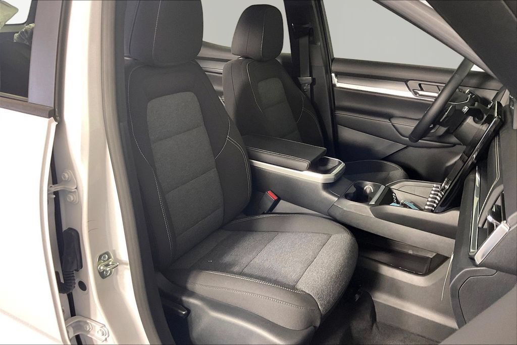 New 2027 GMC Terrain Elevation w/ Elevation Premium Package FWD image 11