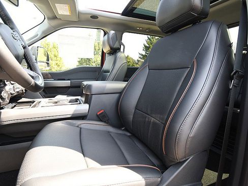 New 2025 Ford F350 Lariat w/ Lariat Ultimate Package image 8