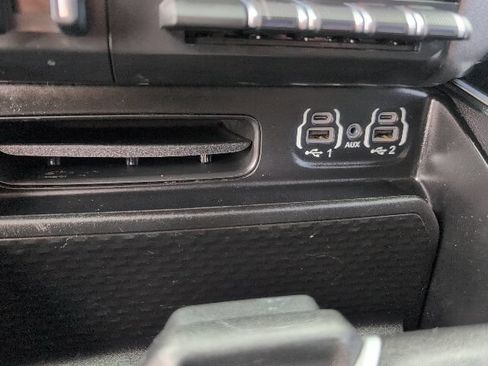 Used 2020 RAM 1500 Big Horn AWD/4WD image 36