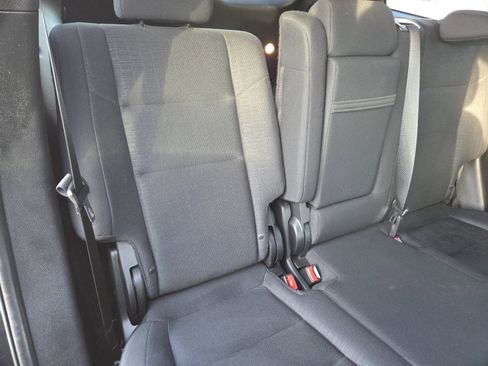 Used 2016 Jeep Grand Cherokee Laredo w/ Quick Order Package 23E image 18