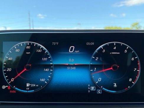 Used 2021 Mercedes-Benz GLE 350 4MATIC w/ Premium Package image 19