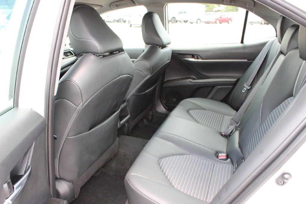 Used 2023 Toyota Camry SE AWD/4WD image 11