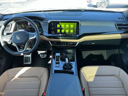 New 2026 Volkswagen Atlas Cross Sport SEL R-Line image 10