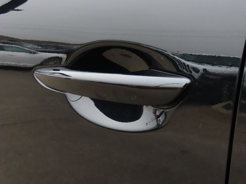 Used 2025 MAZDA CX-70 3.3 Turbo S w/ Premium Package image 23