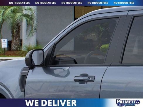 New 2025 Ford Maverick Lariat image 21