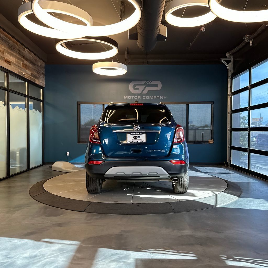 Used 2019 Buick Encore Preferred w/ Safety Package AWD/4WD image 4
