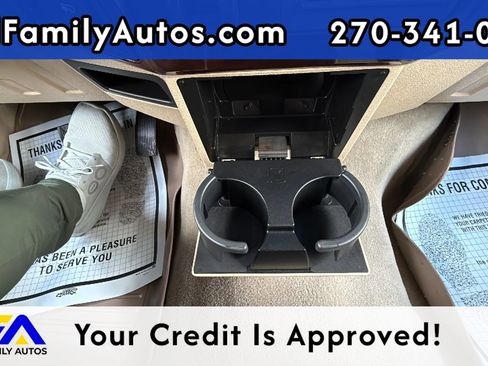 Used 2010 Ford F450 Lariat image 25