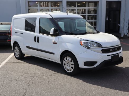 Used 2021 RAM ProMaster City Tradesman SLT w/ Window Group 05 FWD image 2