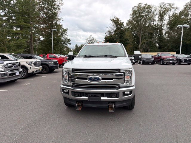 Used 2017 Ford F350 Lariat w/ Lariat Value Package AWD/4WD image 2