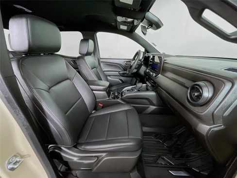 Certified 2024 Chevrolet Colorado Trail Boss w/ Advanced Trailering Package image 30