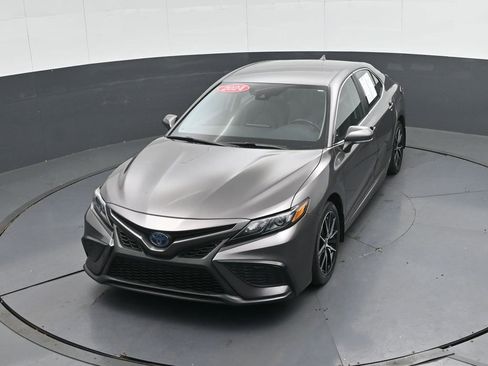 Used 2024 Toyota Camry SE image 50