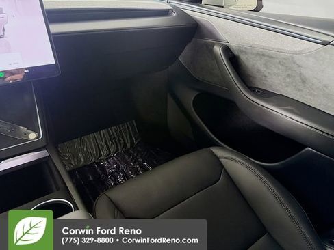 Used 2026 Tesla Model Y Long Range image 23