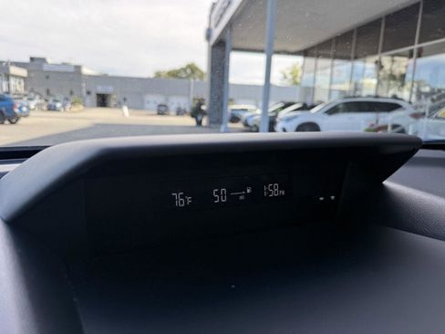 Used 2022 Subaru Forester image 16