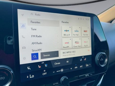 Used 2022 Lexus NX 350 AWD image 23