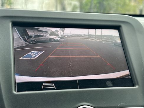 Used 2024 Chevrolet Equinox LT image 24