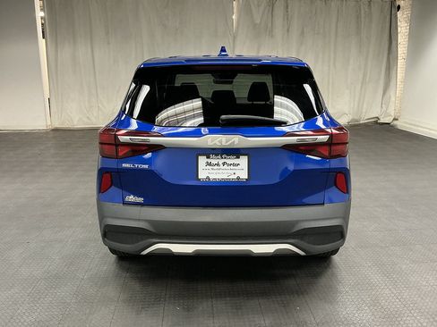 Used 2022 Kia Seltos LX AWD/4WD image 4