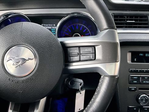 Used 2014 Ford Mustang GT Premium w/ Comfort Package RWD image 11