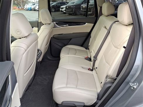 Certified 2024 Cadillac XT6 Premium Luxury image 8