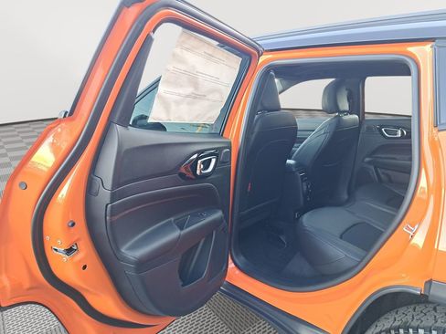 New 2026 Jeep Compass Trailhawk w/ Sun, Sound & Navigation Group image 13