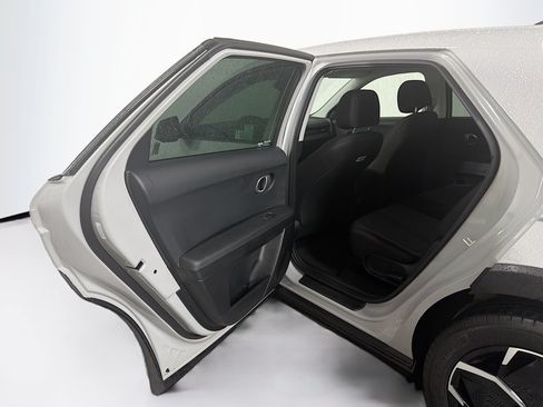Used 2024 Hyundai Ioniq 5 SEL RWD image 25