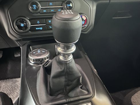 Used 2025 Ford Bronco 4-Door image 46