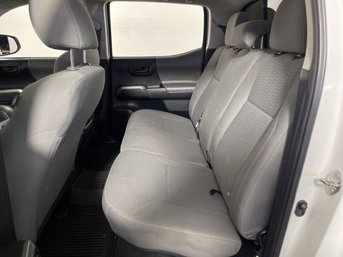 Certified 2018 Toyota Tacoma SR5 RWD image 13