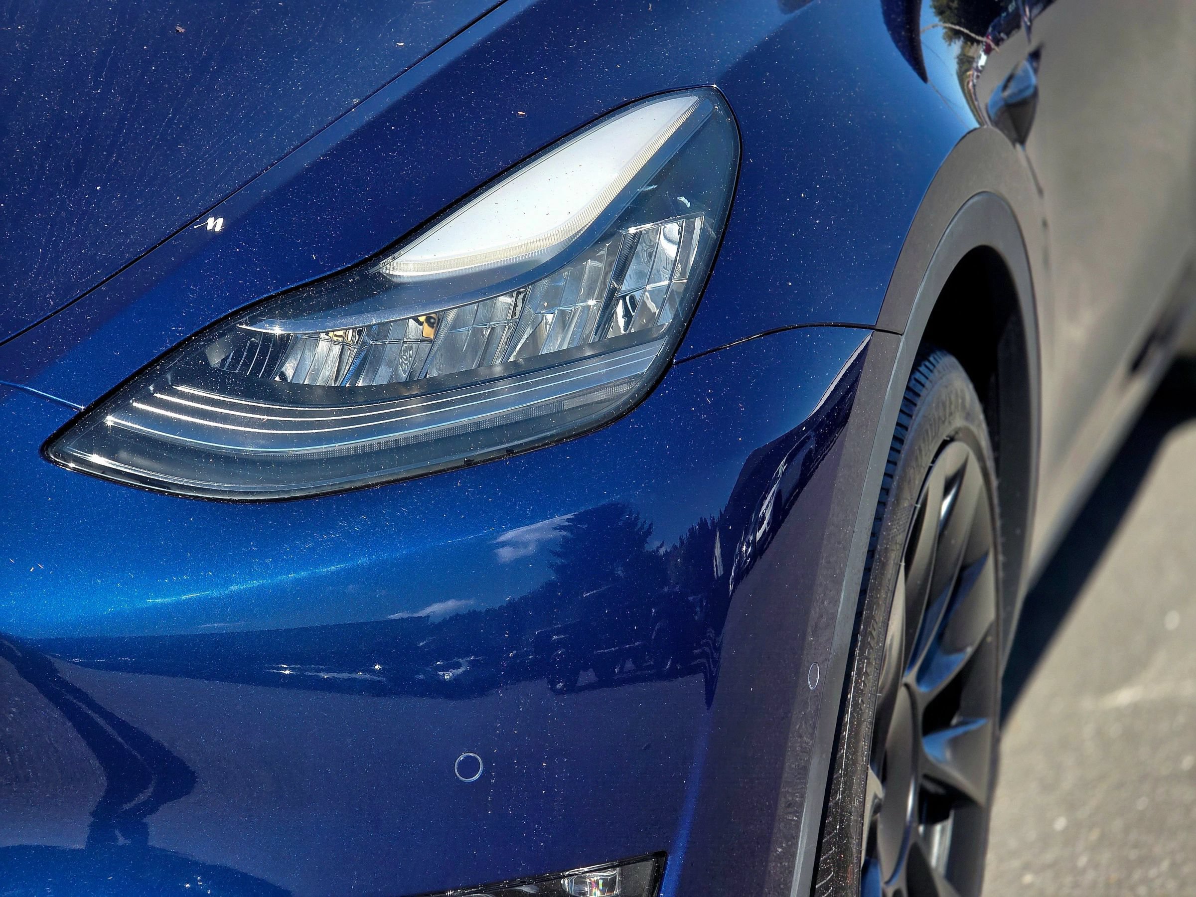 Used 2022 Tesla Model Y Long Range AWD/4WD image 4